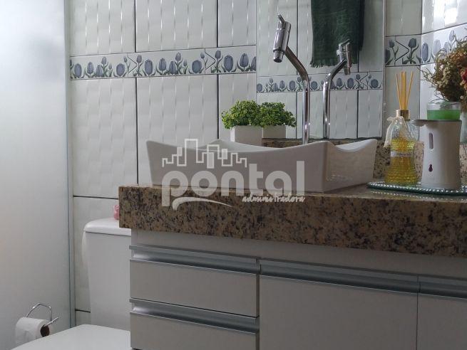 Apartamento com 03 quartos no Cônego