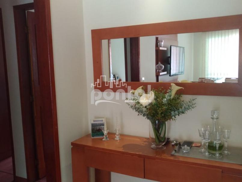 Apartamento com 03 quartos no Cônego