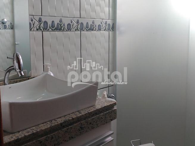 Apartamento com 03 quartos no Cônego