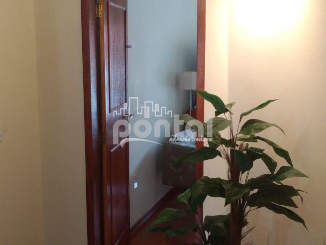 Apartamento com 03 quartos no Cônego