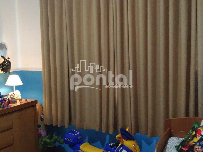 Apartamento com 03 quartos no Cônego