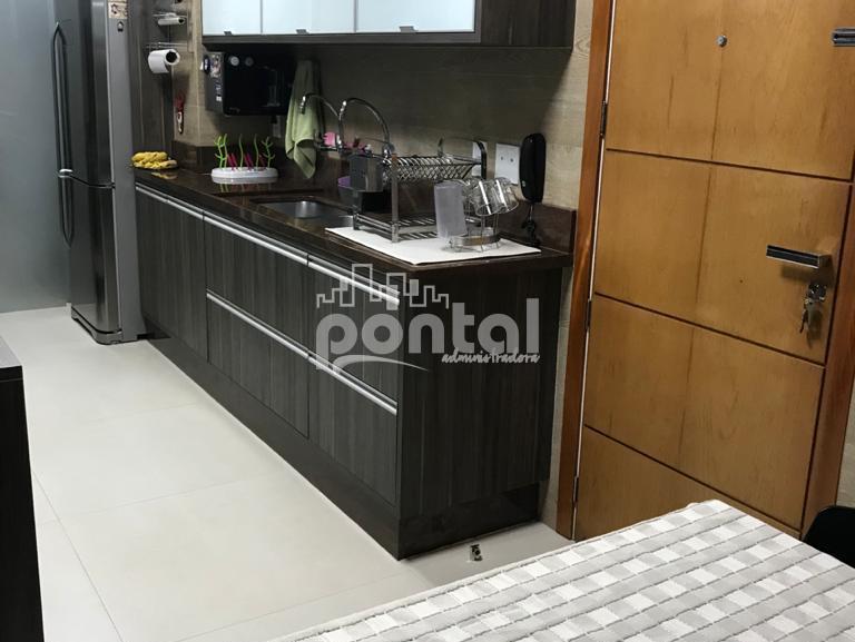 Apartamento centro com 02 suítes