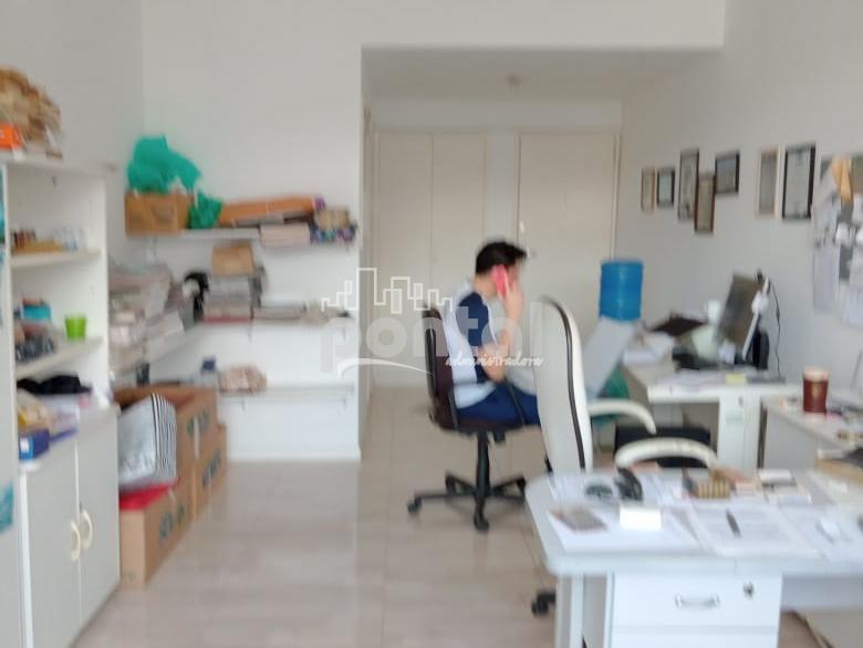 Sala Comercial no Centro