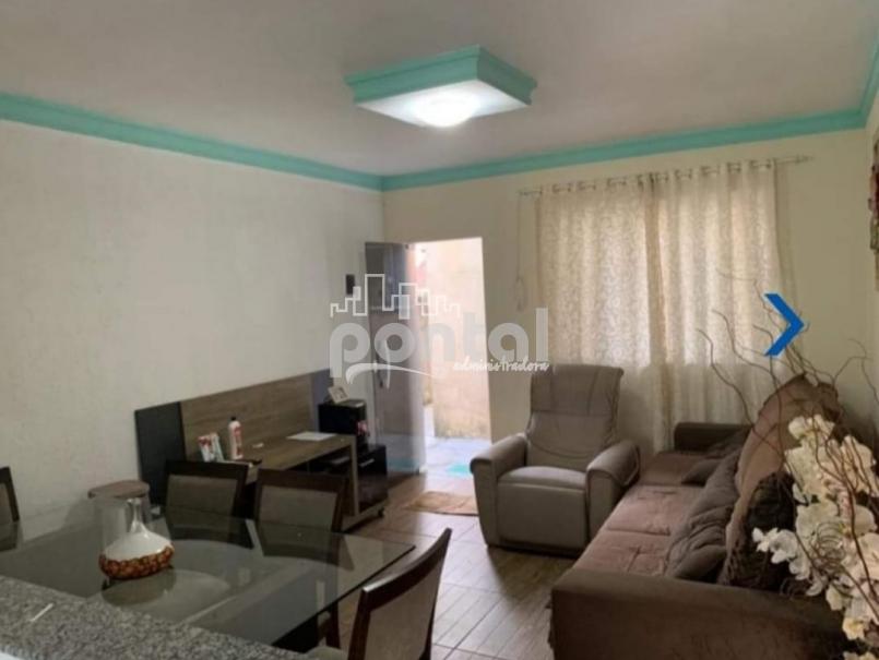 Apartamento com 02 quartos - Chácara do Paraíso
