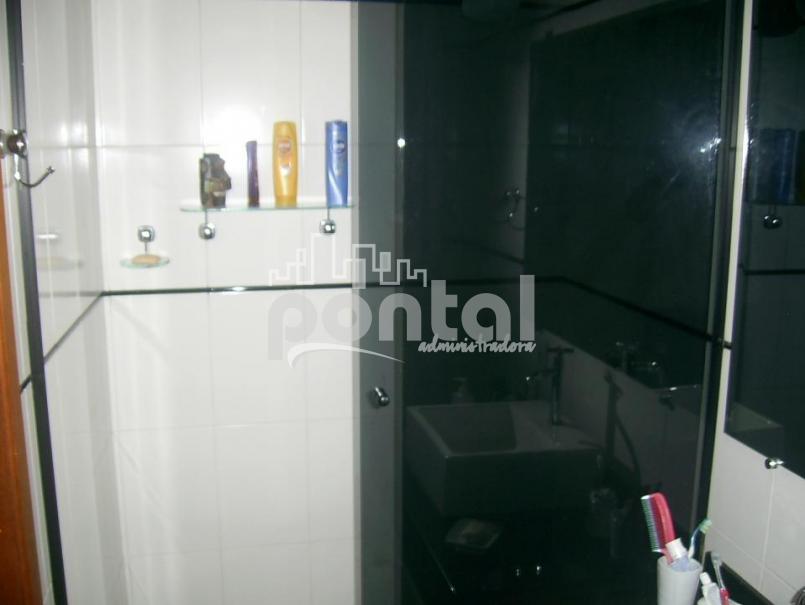 Casa com 04 quartos em Mury