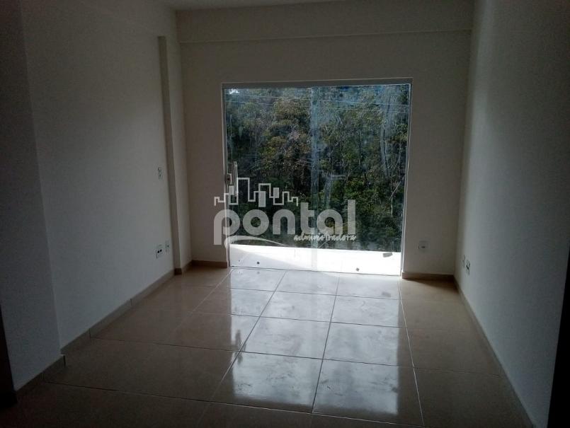 Apartamento com 02 quartos nas Braunes