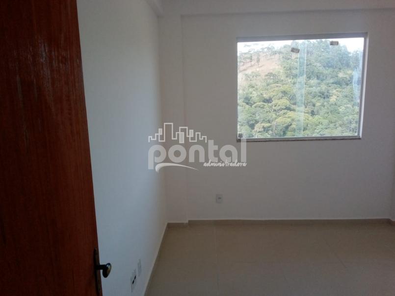Apartamento com 02 quartos nas Braunes