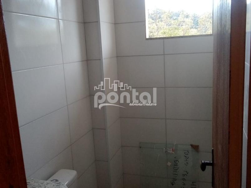 Apartamento com 02 quartos nas Braunes