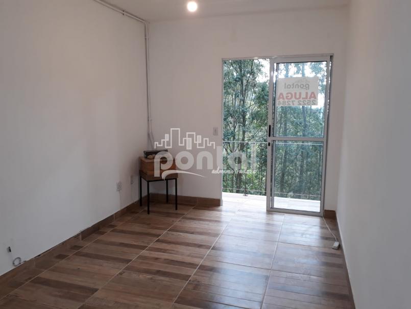 Apartamento com 02 quartos no Cascatinha