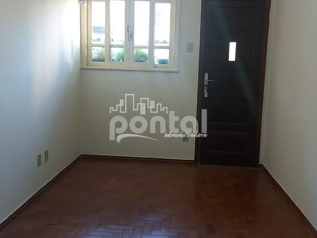 Apartamento com 01 quarto no Centro