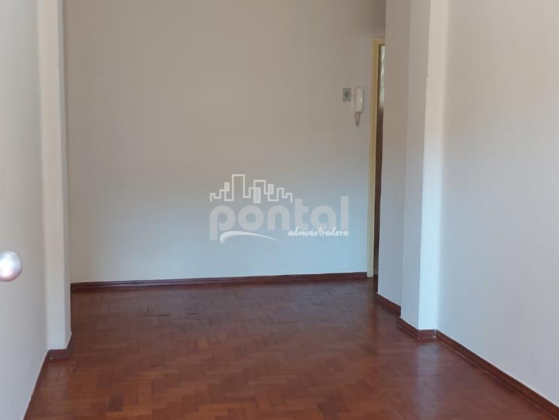 Apartamento com 01 quarto no Centro