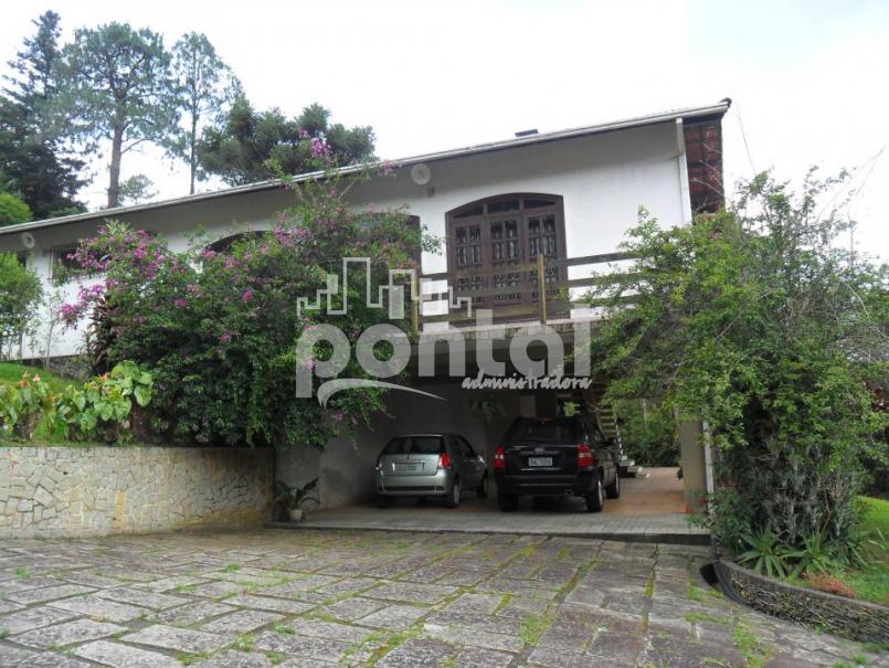 Casa com 04 quartos no Parque São Clemente
