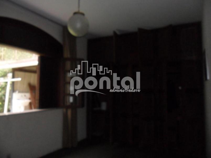 Casa com 04 quartos no Parque São Clemente